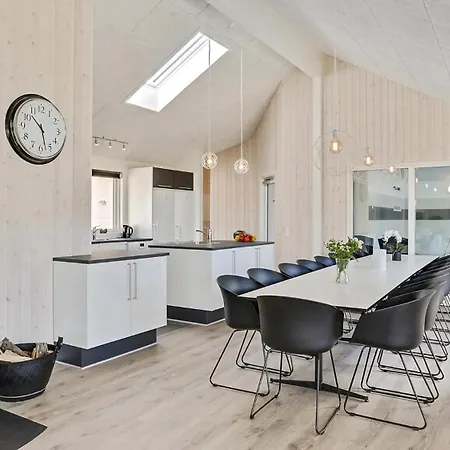 Villavilla #405 - Hostrup Strand, Limfjorden