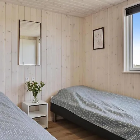 Villavilla #405 - Hostrup Strand, Limfjorden