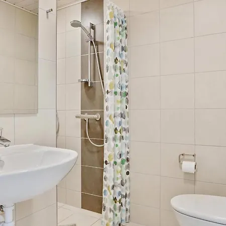 Villavilla #405 - Hostrup Strand, Limfjorden * Spottrup
